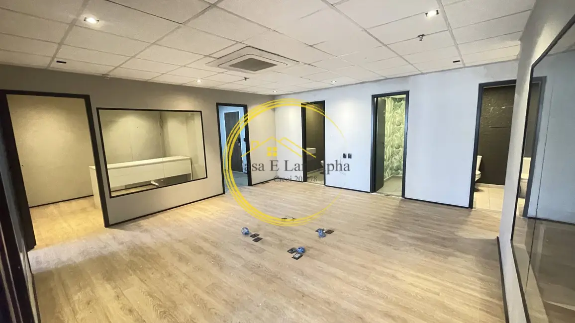 Foto 1 de Sala Comercial para alugar, 130m2 em Barueri - SP