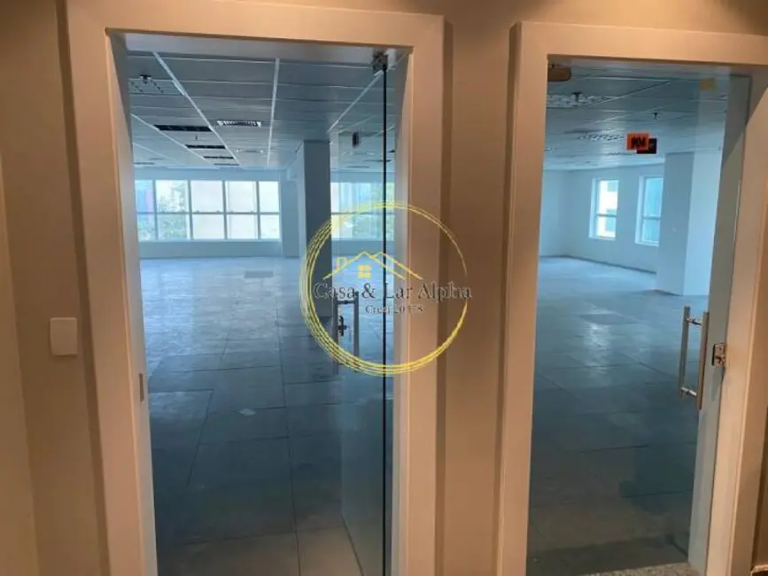 Foto 5 de Sala Comercial à venda, 126m2 em Barueri - SP