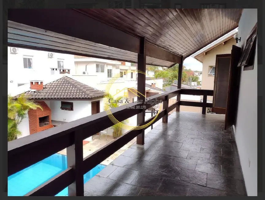 Casa com 3 quartos para alugar, 328m2 em Alphaville, Santana De Parnaiba - SP - imagem 2 Foto 2 de Casa com 3 quartos para alugar, 328m2 em Alphaville, Santana De Parnaiba - SP