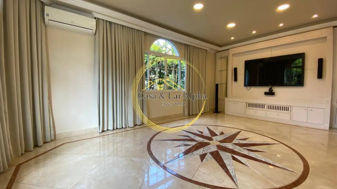 Casa com 4 quartos à venda e para alugar, 1000m2 em Alphaville, Santana De Parnaiba - SP - imagem 4 Foto 4 de Casa com 4 quartos à venda e para alugar, 1000m2 em Alphaville, Santana De Parnaiba - SP