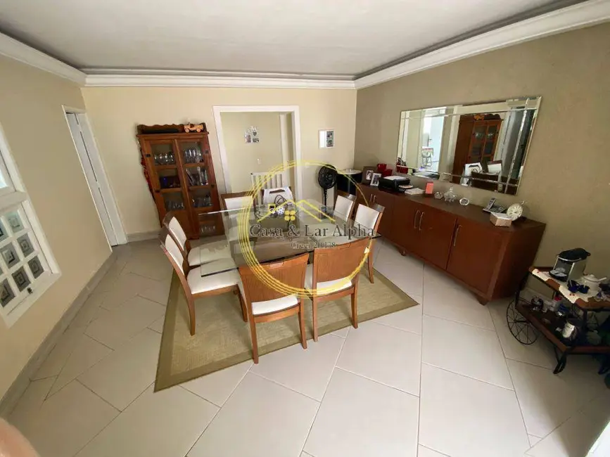 Casa com 3 quartos à venda, 393m2 em Alphaville, Santana De Parnaiba - SP - imagem 4 Foto 4 de Casa com 3 quartos à venda, 393m2 em Alphaville, Santana De Parnaiba - SP