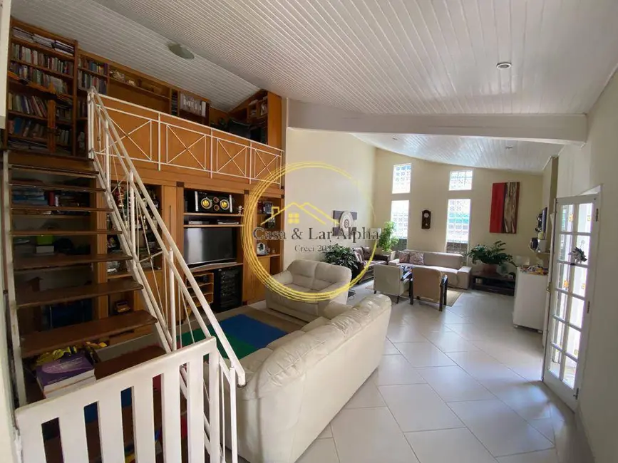 Casa com 3 quartos à venda, 393m2 em Alphaville, Santana De Parnaiba - SP - imagem 6 Foto 6 de Casa com 3 quartos à venda, 393m2 em Alphaville, Santana De Parnaiba - SP