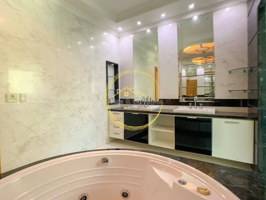 Foto 3 de Casa de Condomínio com 4 quartos à venda e para alugar, 660m2 em Barueri - SP