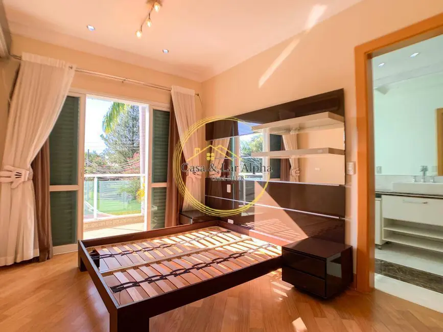 Foto 9 de Casa de Condomínio com 4 quartos à venda e para alugar, 660m2 em Barueri - SP