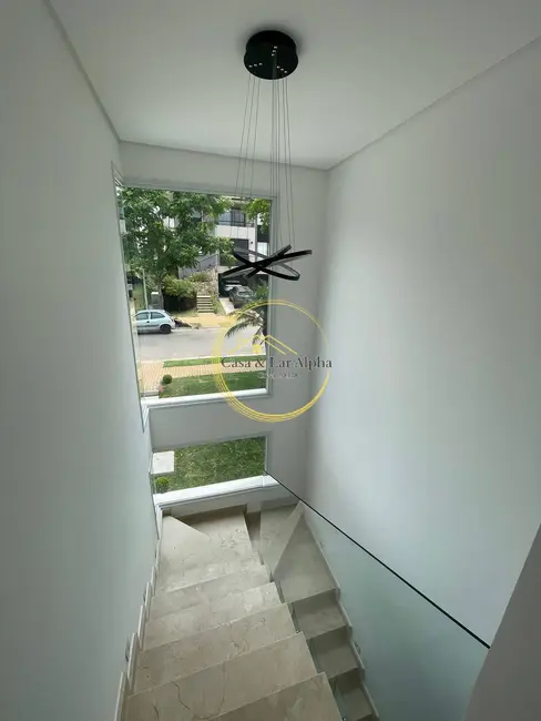 Casa com 4 quartos à venda, 455m2 em Alphaville, Santana De Parnaiba - SP - imagem 5 Foto 5 de Casa com 4 quartos à venda, 455m2 em Alphaville, Santana De Parnaiba - SP