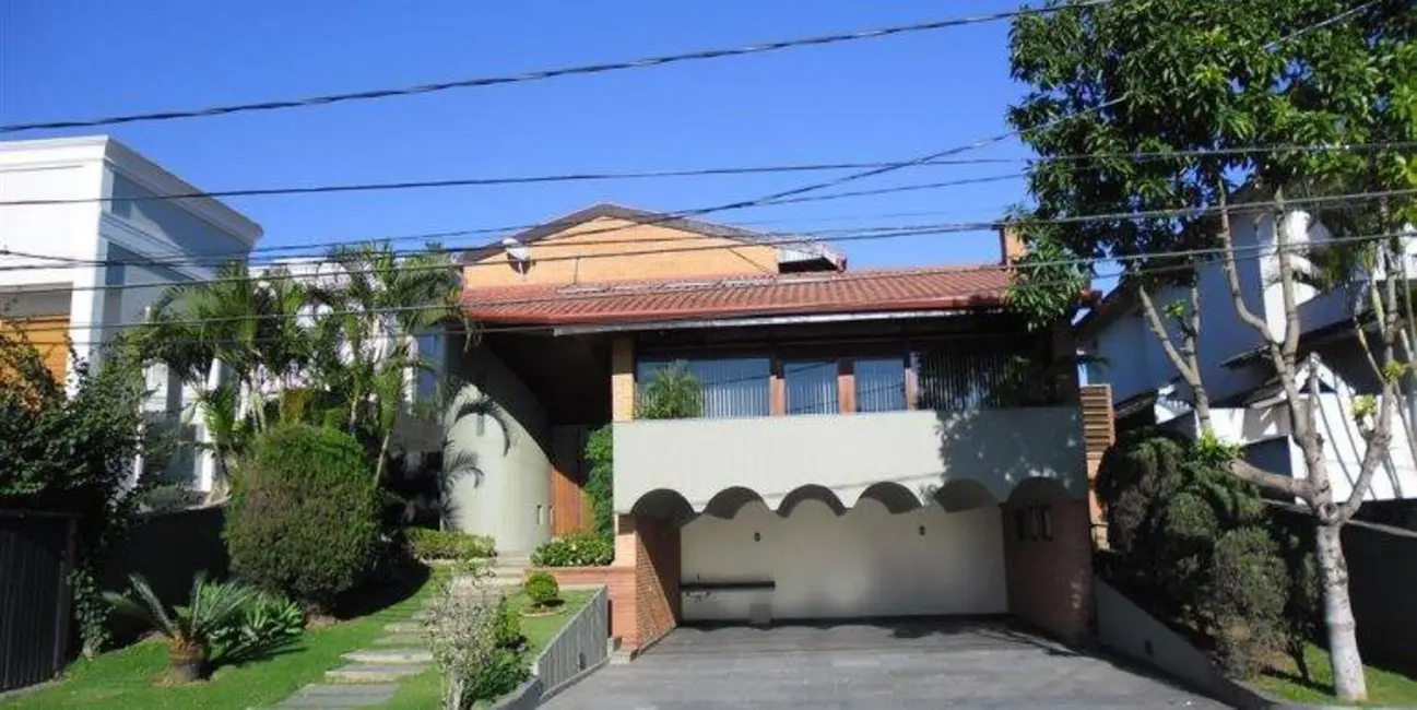 Foto 1 de Casa com 3 quartos para alugar, 1000m2 em Barueri - SP