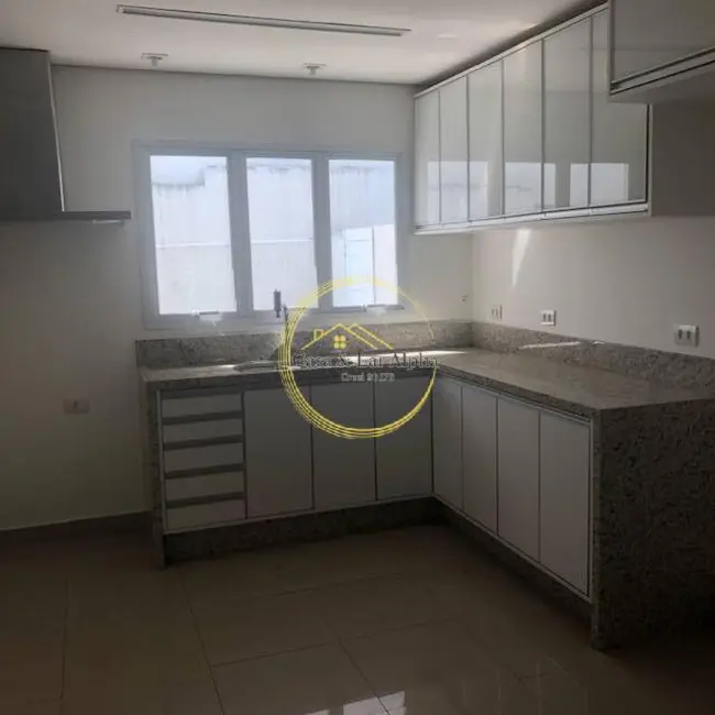 Casa com 1 quarto para alugar, 1209m2 em Barueri - SP - imagem 3 Foto 3 de Casa com 1 quarto para alugar, 1209m2 em Barueri - SP