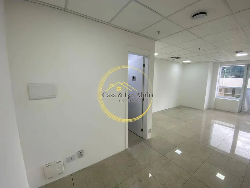 Foto 7 de Sala Comercial para alugar, 49m2 em Alphaville Industrial, Barueri - SP