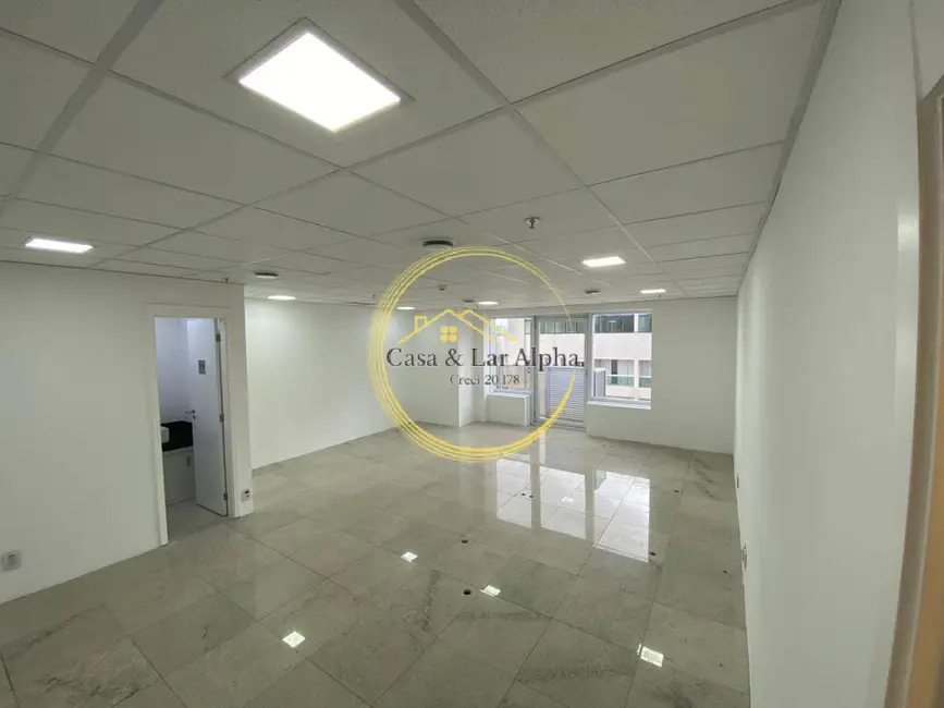 Foto 8 de Sala Comercial para alugar, 49m2 em Alphaville Industrial, Barueri - SP