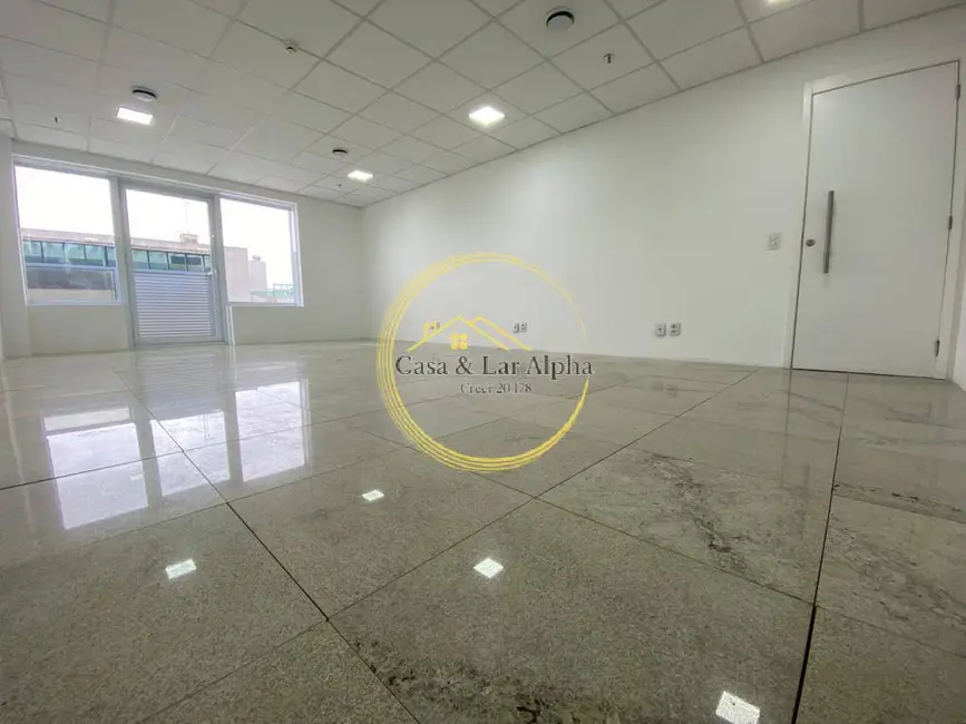 Foto 2 de Sala Comercial para alugar, 49m2 em Alphaville Industrial, Barueri - SP