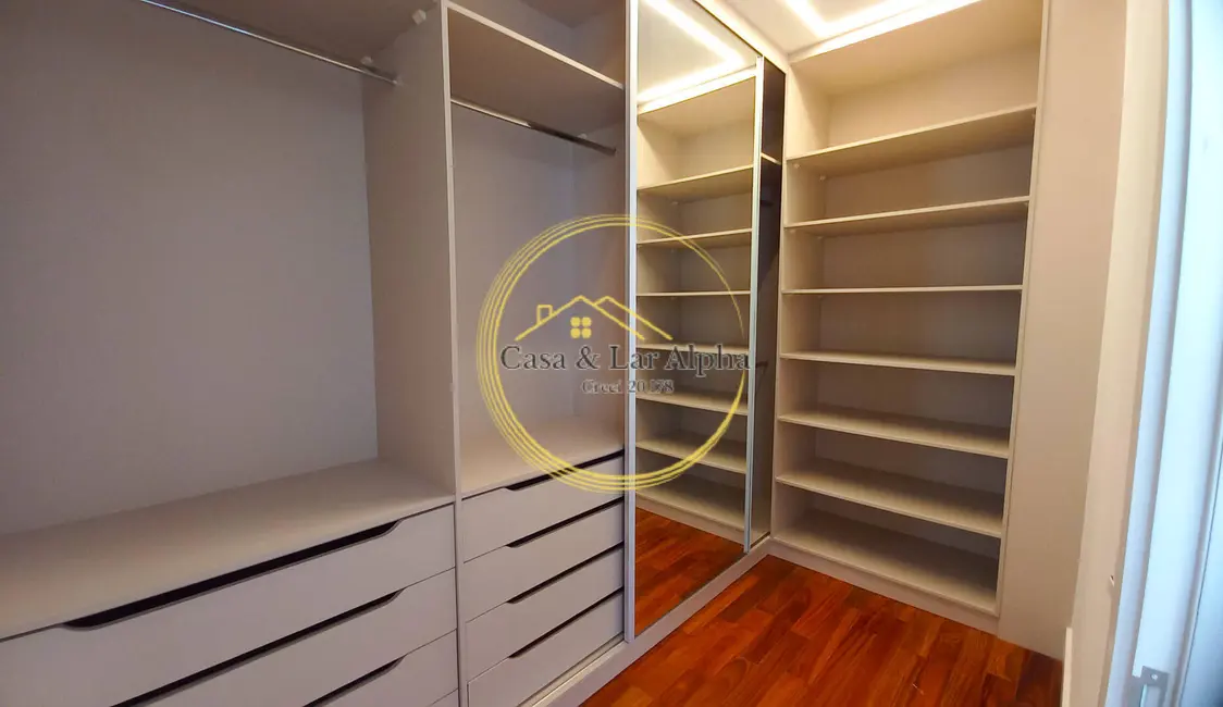 Foto 35 de Casa à venda, 744m2 em Barueri - SP