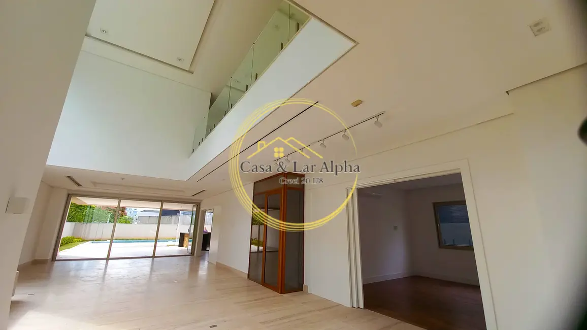 Foto 11 de Casa à venda, 744m2 em Barueri - SP