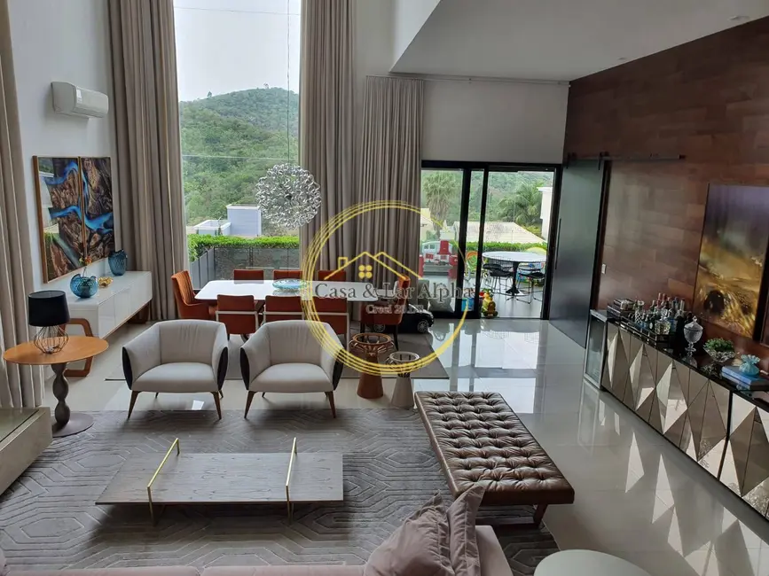 Foto 2 de Casa de Condomínio com 4 quartos à venda, 450m2 em Alphaville, Santana De Parnaiba - SP
