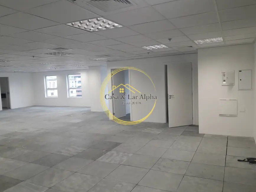 Sala Comercial para alugar, 252m2 em Barueri - SP - imagem 5 Foto 5 de Sala Comercial para alugar, 252m2 em Barueri - SP