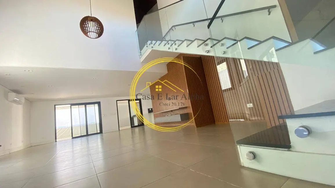 Casa com 4 quartos à venda, 305m2 em Alphaville Residencial Dois, Barueri - SP - imagem 5 Foto 5 de Casa com 4 quartos à venda, 305m2 em Alphaville Residencial Dois, Barueri - SP