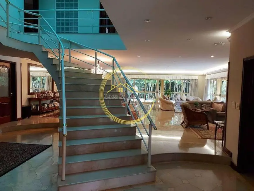 Foto 4 de Casa com 5 quartos à venda e para alugar, 750m2 em Alphaville, Santana De Parnaiba - SP