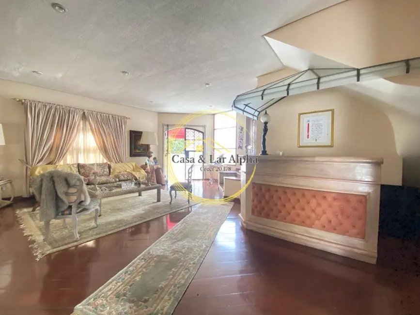 Casa com 4 quartos à venda, 550m2 em Barueri - SP - imagem 5 Foto 5 de Casa com 4 quartos à venda, 550m2 em Barueri - SP