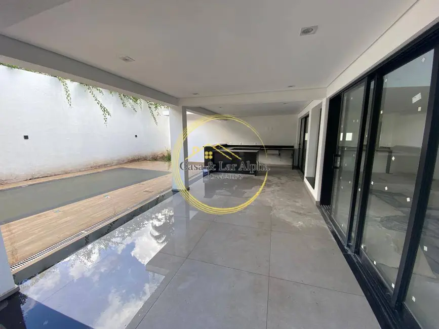 Casa com 5 quartos à venda e para alugar, 430m2 em Alphaville, Santana De Parnaiba - SP - imagem 7 Foto 7 de Casa com 5 quartos à venda e para alugar, 430m2 em Alphaville, Santana De Parnaiba - SP