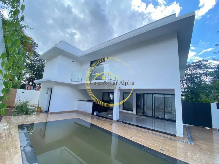 Casa com 5 quartos à venda e para alugar, 430m2 em Alphaville, Santana De Parnaiba - SP - imagem 4 Foto 4 de Casa com 5 quartos à venda e para alugar, 430m2 em Alphaville, Santana De Parnaiba - SP