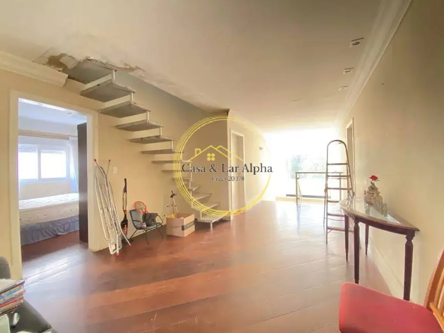 Casa com 4 quartos à venda e para alugar, 695m2 em Alphaville, Santana De Parnaiba - SP - imagem 4 Foto 4 de Casa com 4 quartos à venda e para alugar, 695m2 em Alphaville, Santana De Parnaiba - SP