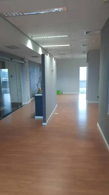 Foto 1 de Sala Comercial à venda e para alugar, 269m2 em Barueri - SP