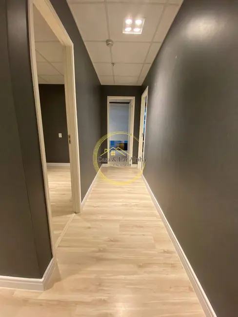 Foto 3 de Sala Comercial à venda, 49m2 em Barueri - SP