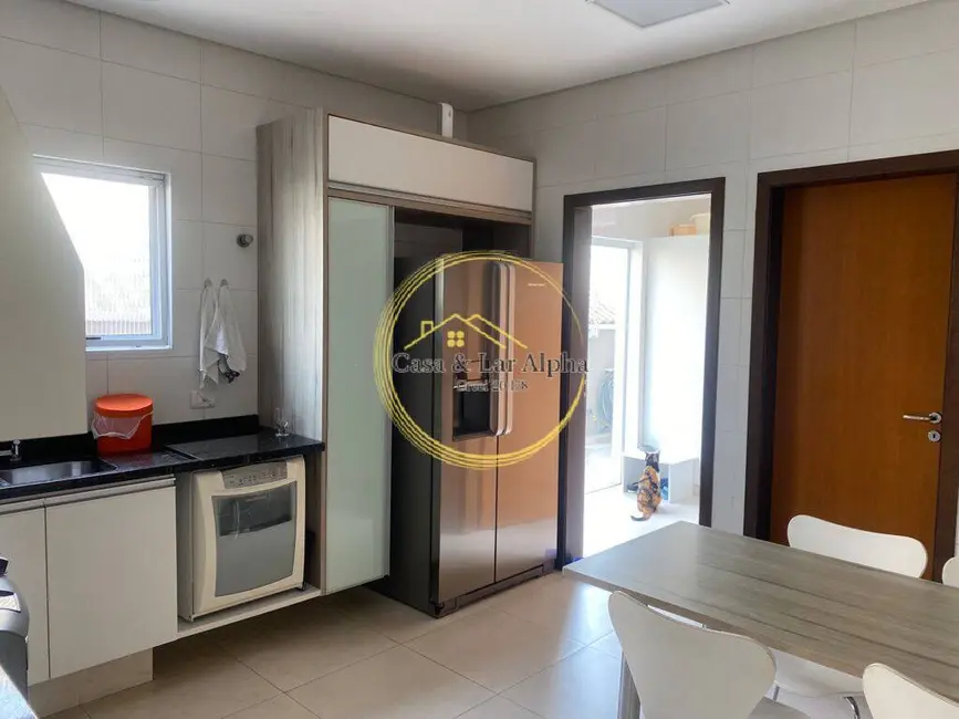 Casa com 4 quartos à venda, 270m2 em Alphaville, Santana De Parnaiba - SP - imagem 8 Foto 8 de Casa com 4 quartos à venda, 270m2 em Alphaville, Santana De Parnaiba - SP