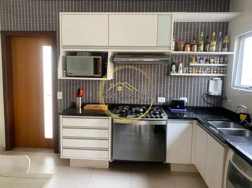 Casa com 4 quartos à venda, 270m2 em Alphaville, Santana De Parnaiba - SP - imagem 7 Foto 7 de Casa com 4 quartos à venda, 270m2 em Alphaville, Santana De Parnaiba - SP