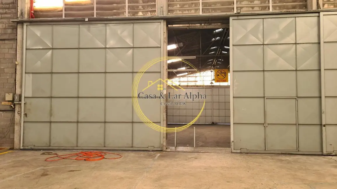 Foto 2 de Sala Comercial para alugar, 4500m2 em Jardim Santa Marta (Fazendinha), Santana De Parnaiba - SP