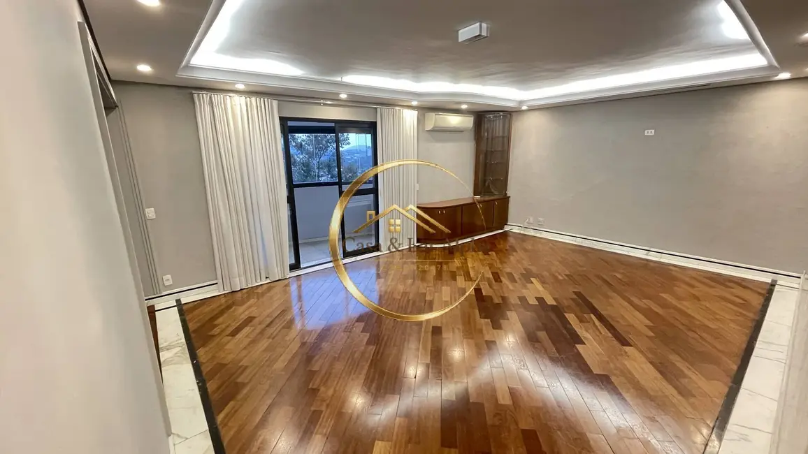 Foto 1 de Apartamento com 4 quartos para alugar, 220m2 em Barueri - SP