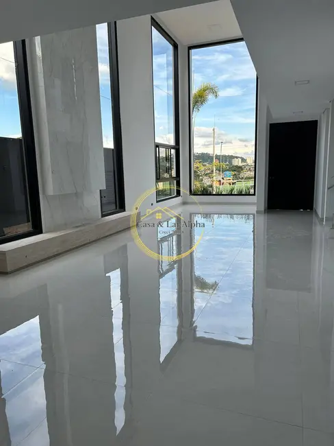 Casa com 4 quartos à venda, 356m2 em Alphaville, Santana De Parnaiba - SP - imagem 3 Foto 3 de Casa com 4 quartos à venda, 356m2 em Alphaville, Santana De Parnaiba - SP