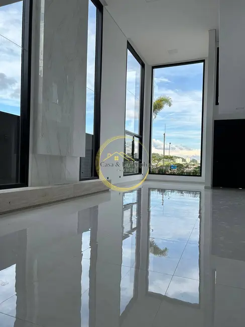 Casa com 4 quartos à venda, 356m2 em Alphaville, Santana De Parnaiba - SP - imagem 4 Foto 4 de Casa com 4 quartos à venda, 356m2 em Alphaville, Santana De Parnaiba - SP