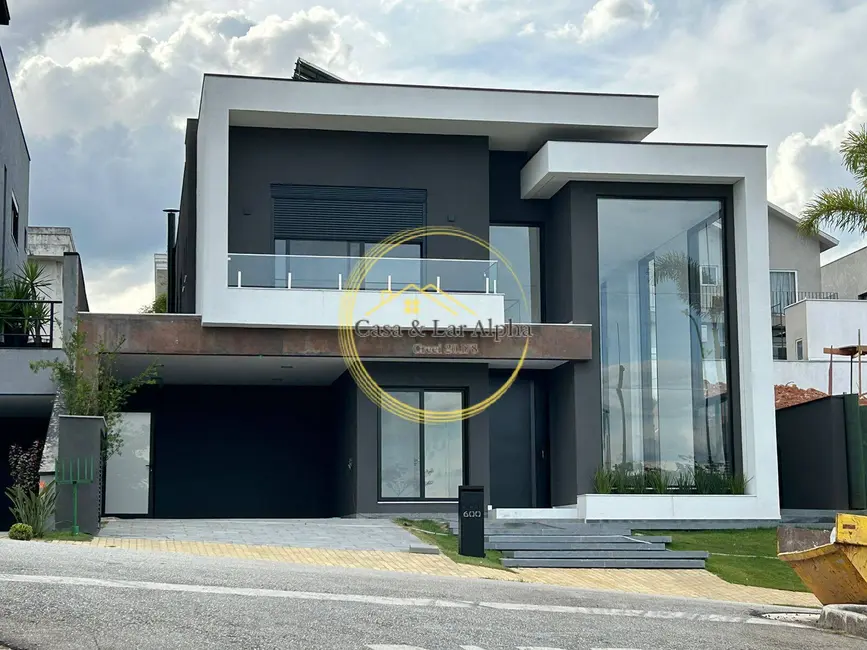 Casa com 4 quartos à venda, 356m2 em Alphaville, Santana De Parnaiba - SP - imagem 1 Foto 1 de Casa com 4 quartos à venda, 356m2 em Alphaville, Santana De Parnaiba - SP