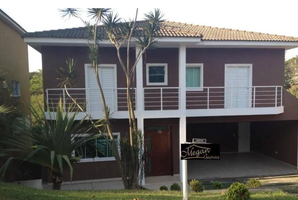 Foto 1 de Casa com 3 quartos à venda e para alugar, 332m2 em Tarumã, Santana De Parnaiba - SP