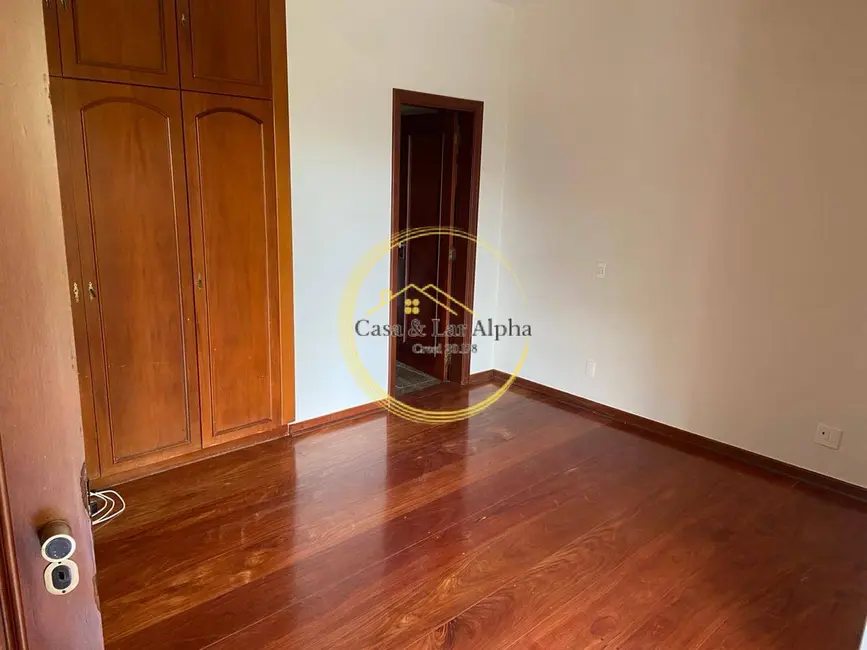 Casa com 4 quartos à venda e para alugar, 620m2 em Alphaville, Santana De Parnaiba - SP - imagem 8 Foto 8 de Casa com 4 quartos à venda e para alugar, 620m2 em Alphaville, Santana De Parnaiba - SP