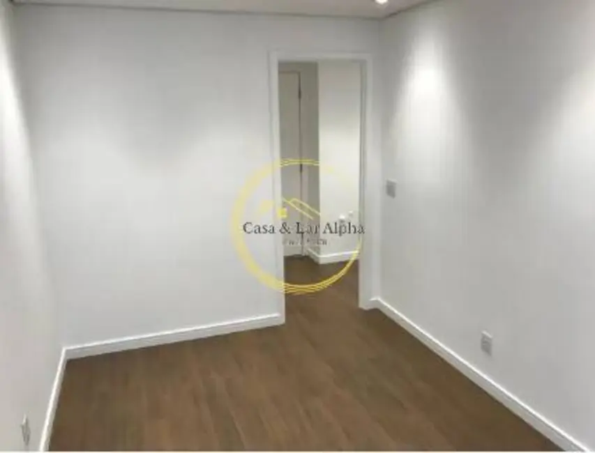 Sala Comercial à venda, 32m2 em Barueri - SP - imagem 2 Foto 2 de Sala Comercial à venda, 32m2 em Barueri - SP