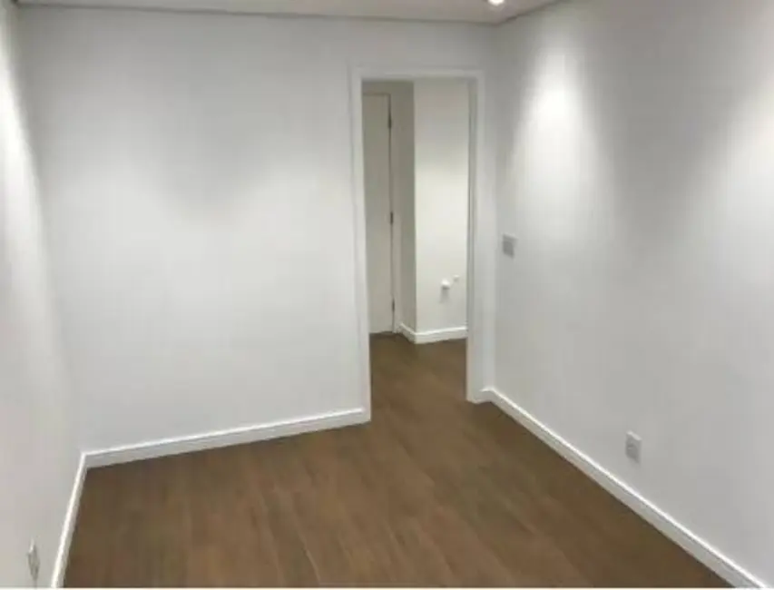 Foto 2 de Sala Comercial à venda, 32m2 em Barueri - SP