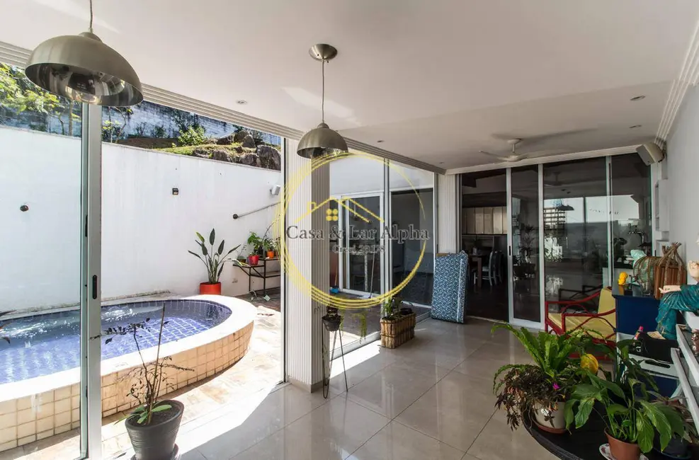 Foto 5 de Casa com 4 quartos à venda, 318m2 em Tamboré, Santana De Parnaiba - SP
