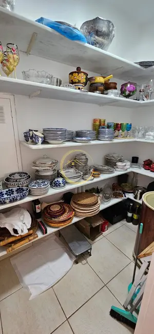 Casa com 4 quartos à venda, 350m2 em Barueri - SP - imagem 9 Foto 9 de Casa com 4 quartos à venda, 350m2 em Barueri - SP