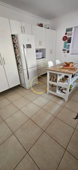 Casa com 4 quartos à venda, 350m2 em Barueri - SP - imagem 8 Foto 8 de Casa com 4 quartos à venda, 350m2 em Barueri - SP