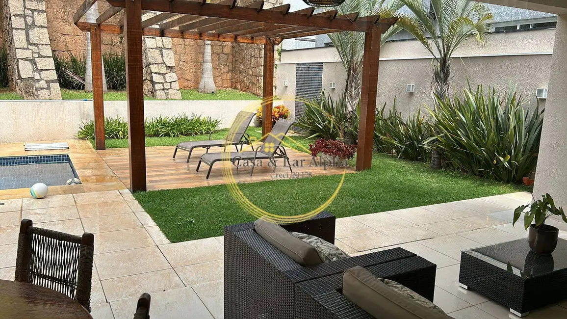 Casa com 4 quartos à venda, 392m2 em Tamboré, Santana De Parnaiba - SP - imagem 4 Foto 4 de Casa com 4 quartos à venda, 392m2 em Tamboré, Santana De Parnaiba - SP