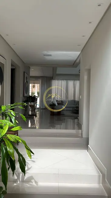 Casa com 4 quartos à venda, 392m2 em Tamboré, Santana De Parnaiba - SP - imagem 3 Foto 3 de Casa com 4 quartos à venda, 392m2 em Tamboré, Santana De Parnaiba - SP