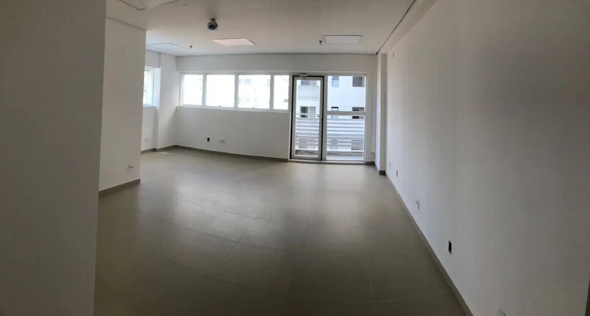 Foto 1 de Sala Comercial para alugar, 40m2 em Barueri - SP