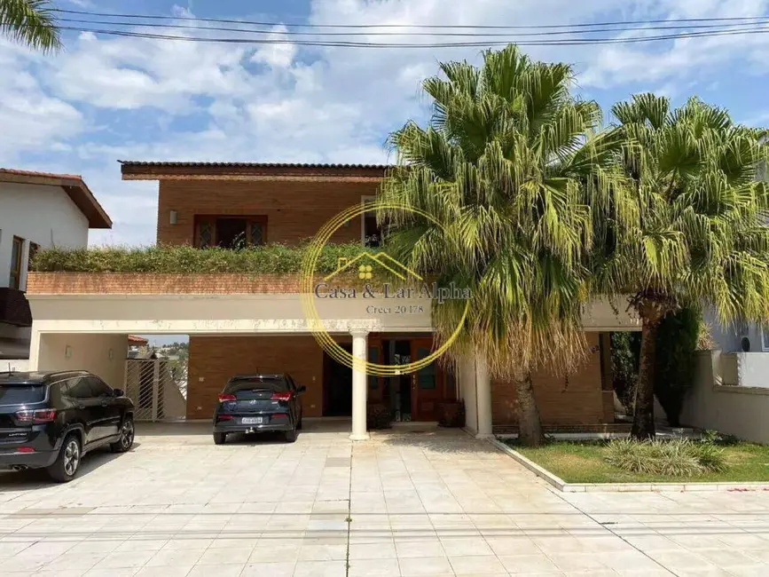 Apartamento com 5 quartos para alugar, 600m2 em Barueri - SP - imagem 1 Foto 1 de Apartamento com 5 quartos para alugar, 600m2 em Barueri - SP