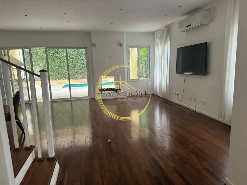 Casa com 4 quartos à venda e para alugar, 440m2 em Centro Comercial Jubran, Barueri - SP - imagem 3 Foto 3 de Casa com 4 quartos à venda e para alugar, 440m2 em Centro Comercial Jubran, Barueri - SP