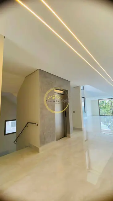 Casa com 4 quartos à venda, 578m2 em Tamboré, Barueri - SP - imagem 5 Foto 5 de Casa com 4 quartos à venda, 578m2 em Tamboré, Barueri - SP