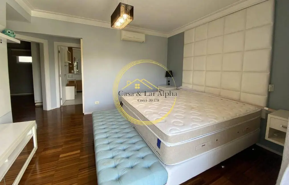 Casa com 4 quartos à venda, 467m2 em Alphaville, Santana De Parnaiba - SP - imagem 8 Foto 8 de Casa com 4 quartos à venda, 467m2 em Alphaville, Santana De Parnaiba - SP