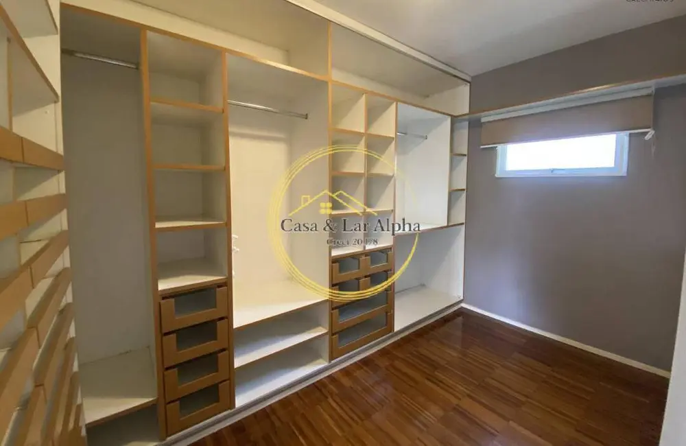 Casa com 4 quartos à venda, 467m2 em Alphaville, Santana De Parnaiba - SP - imagem 9 Foto 9 de Casa com 4 quartos à venda, 467m2 em Alphaville, Santana De Parnaiba - SP