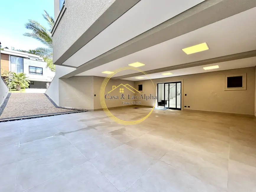 Foto 1 de Casa à venda e para alugar em Alphaville, Santana De Parnaiba - SP