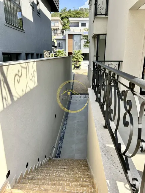 Foto 2 de Casa à venda e para alugar em Alphaville, Santana De Parnaiba - SP